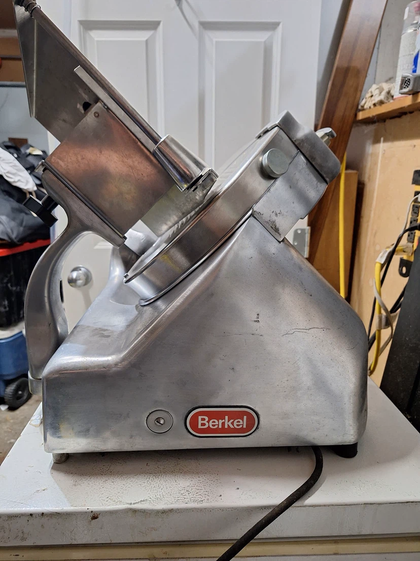 Berkel Model 808 Meat Slicer - photo 4