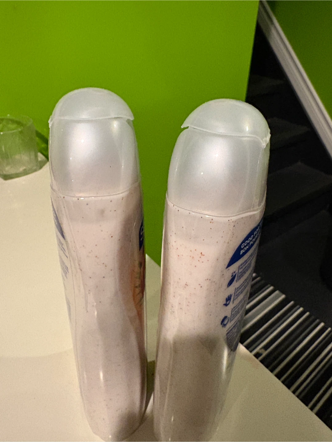 New body wash and body scrub - photo 2