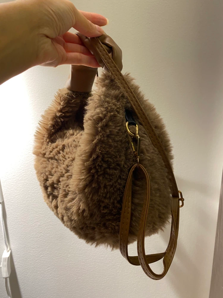 Brown furry handbag crossbody bag - photo 3
