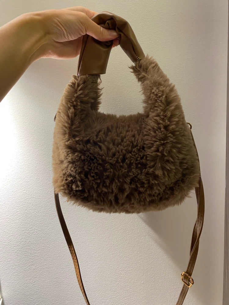 Brown furry handbag crossbody bag - photo 4