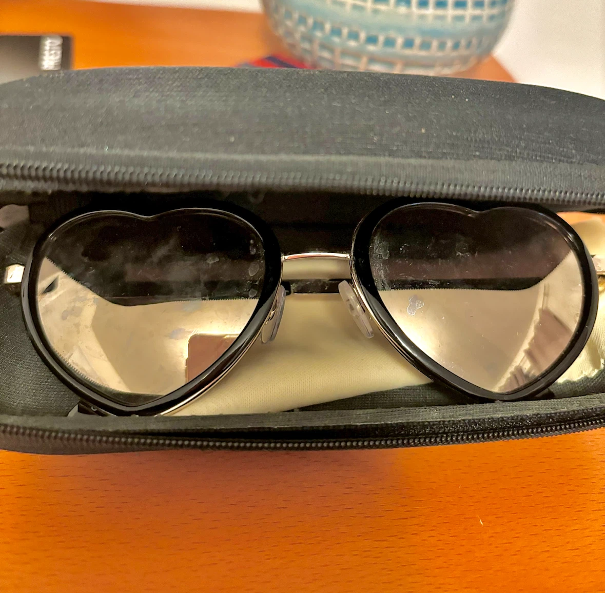 Heart-Shaped Sunglasses with Case