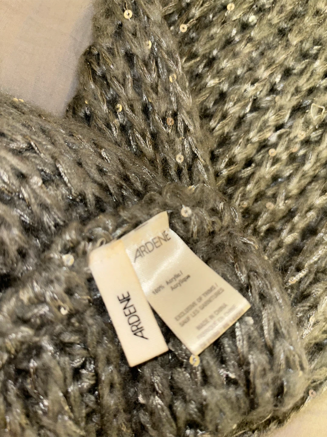 Ardene grey sequin knit scarf - photo 2