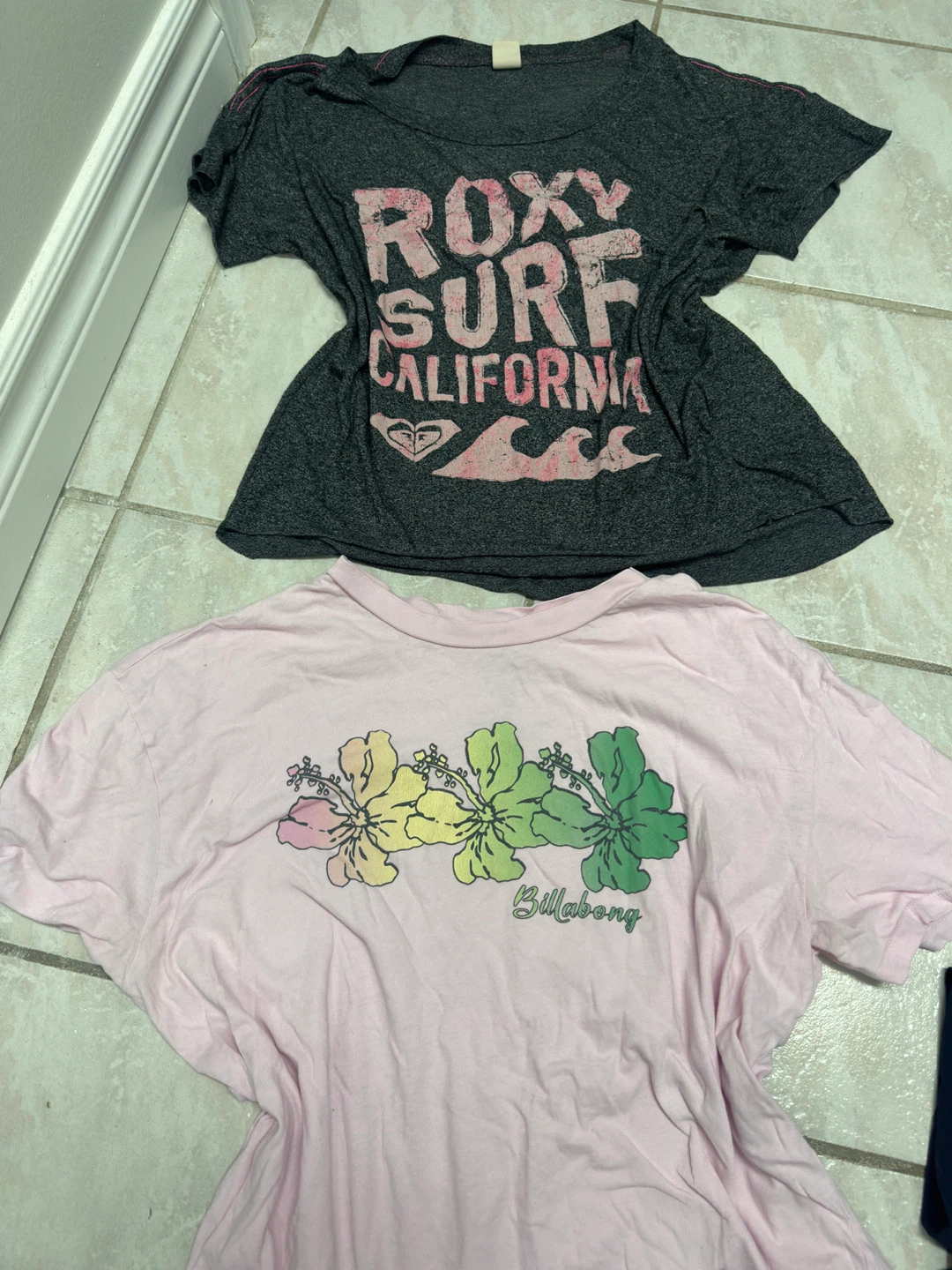 y2k Roxy and Billabong T-shirt Bundle