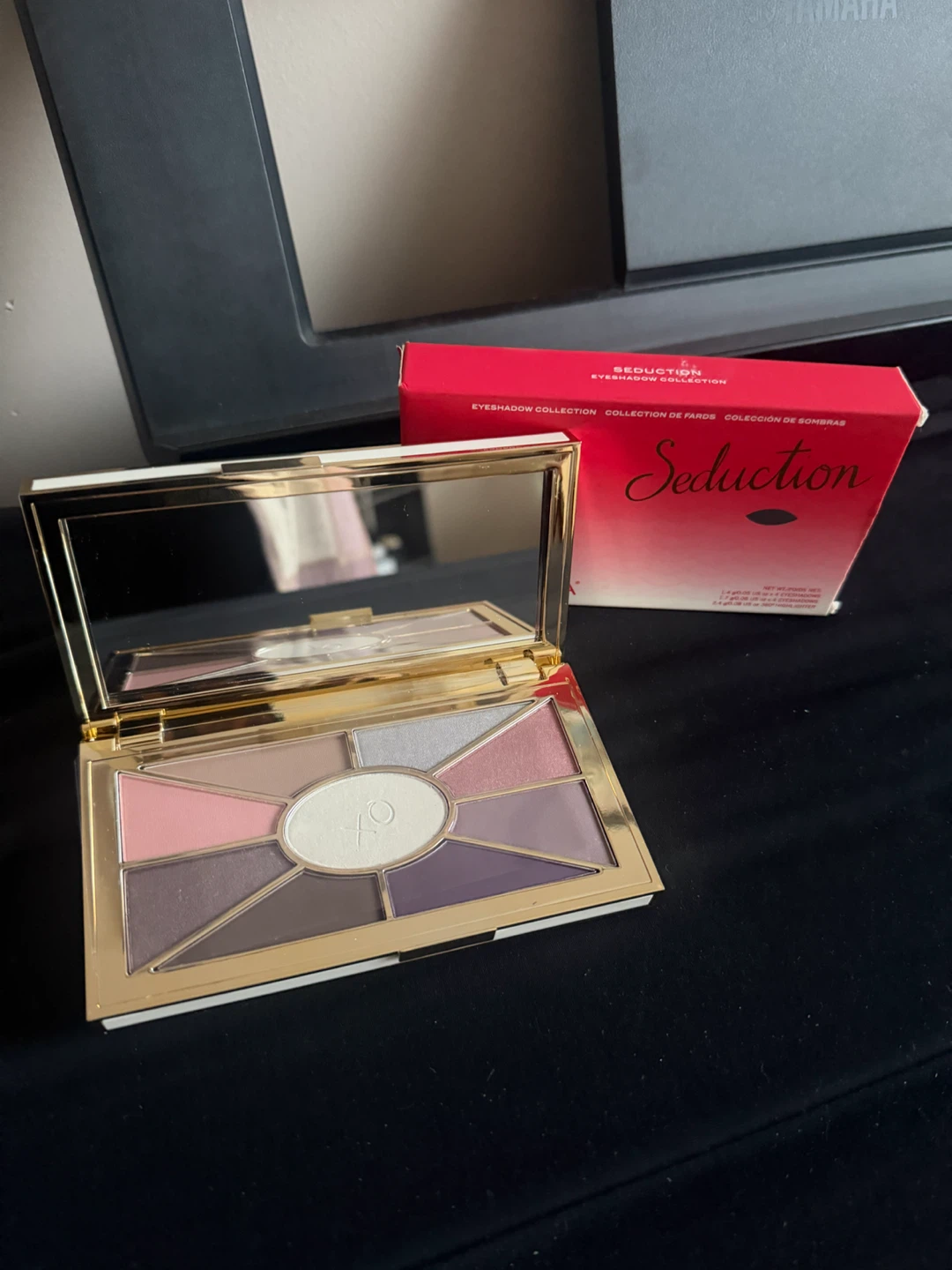 Mirabella Seduction Eyeshadow Collection Palette