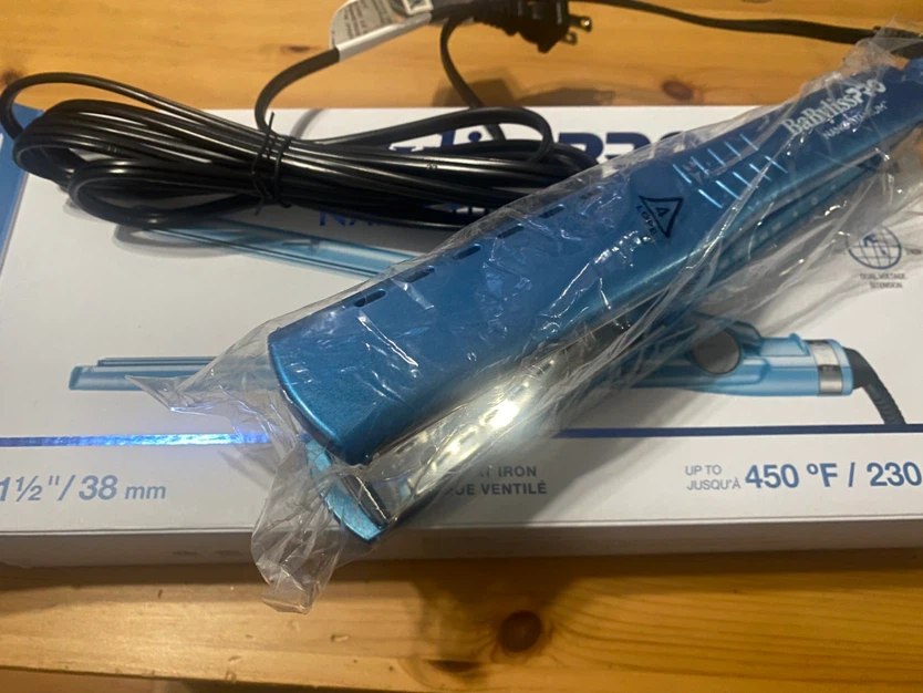 BaBylissPRO Nano Titanium 1.5" Vented Ionic Flat Iron - photo 4