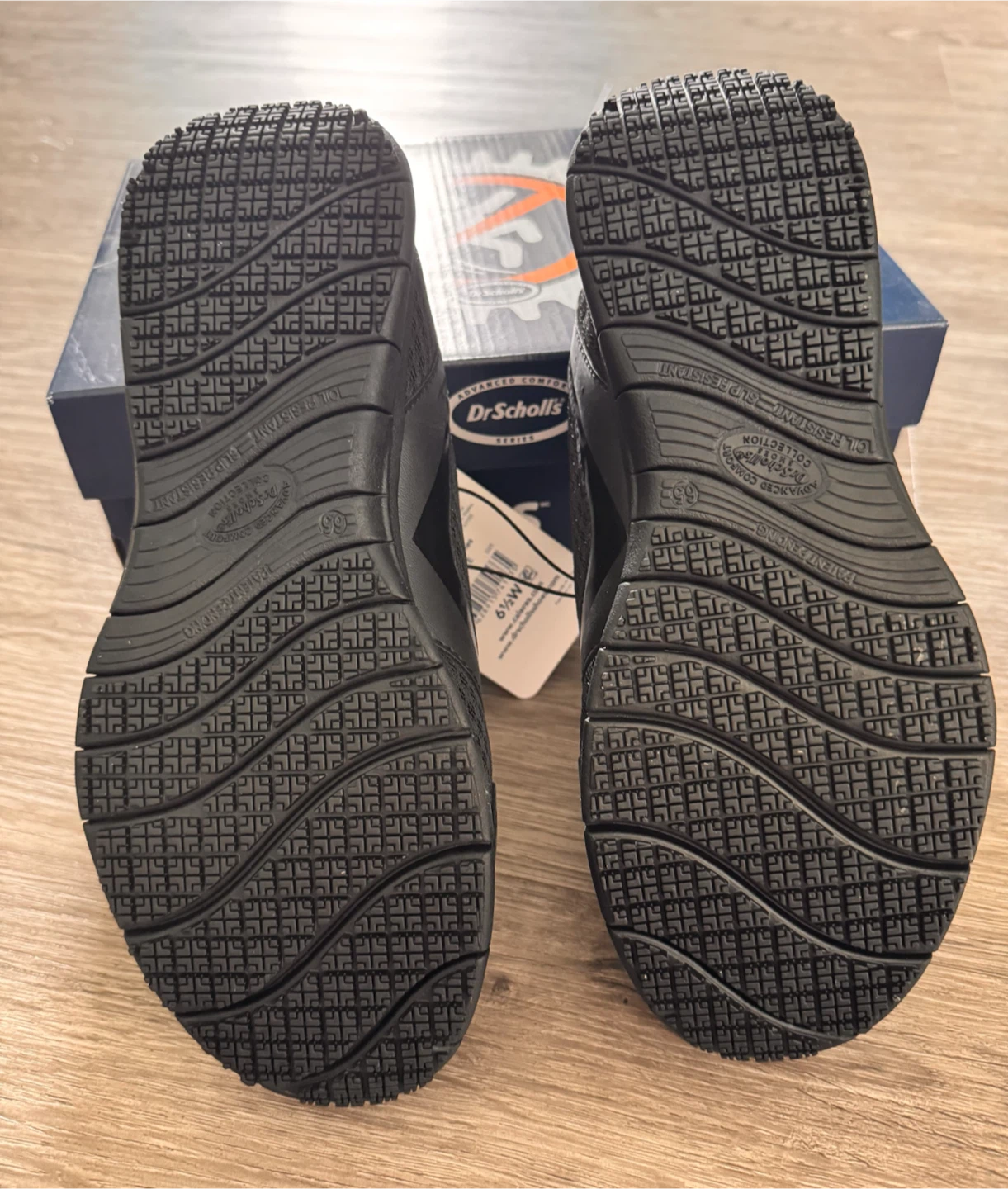 Dr. Scholl's Careers Work Shoes - Black, Size 6.5 Wide - photo 2