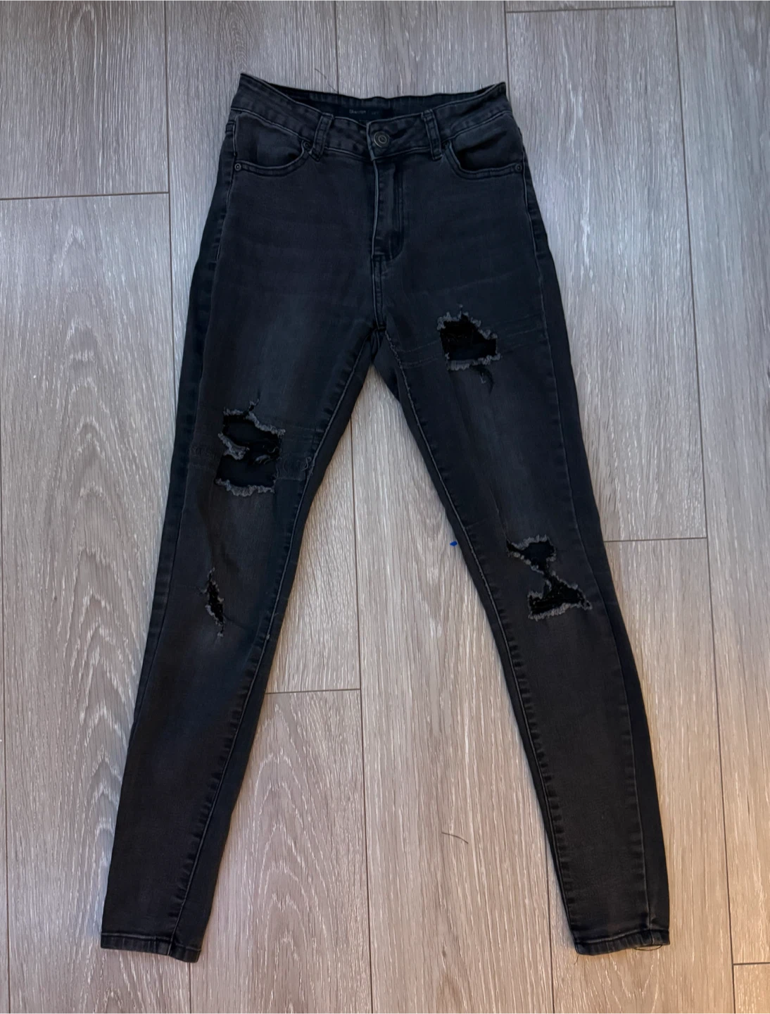 Black Ripped Skinny Jeans