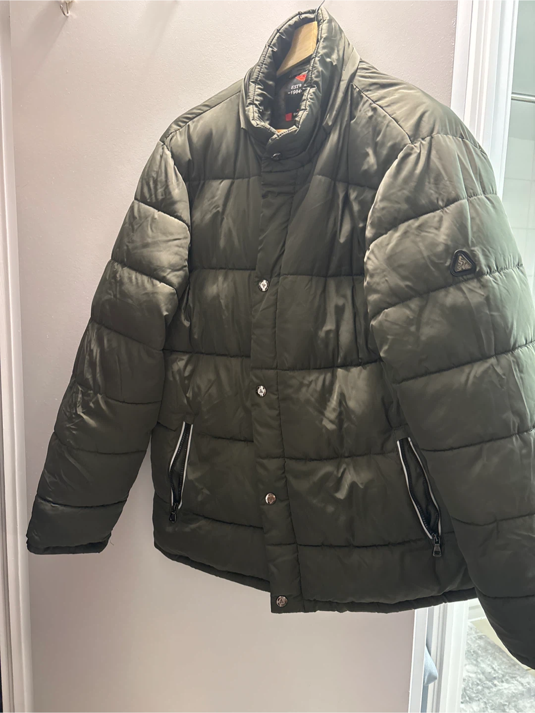 Spire Olive Puffer Jacket Size Large