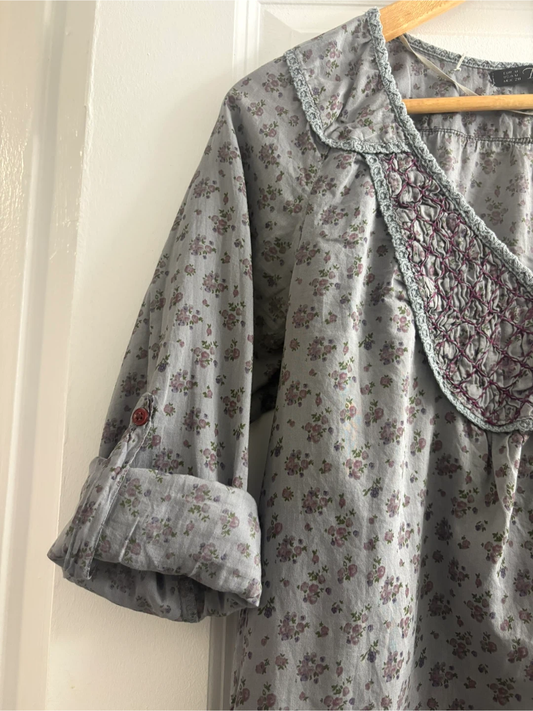 Zara Trf Floral Button-Down Blouse Size M