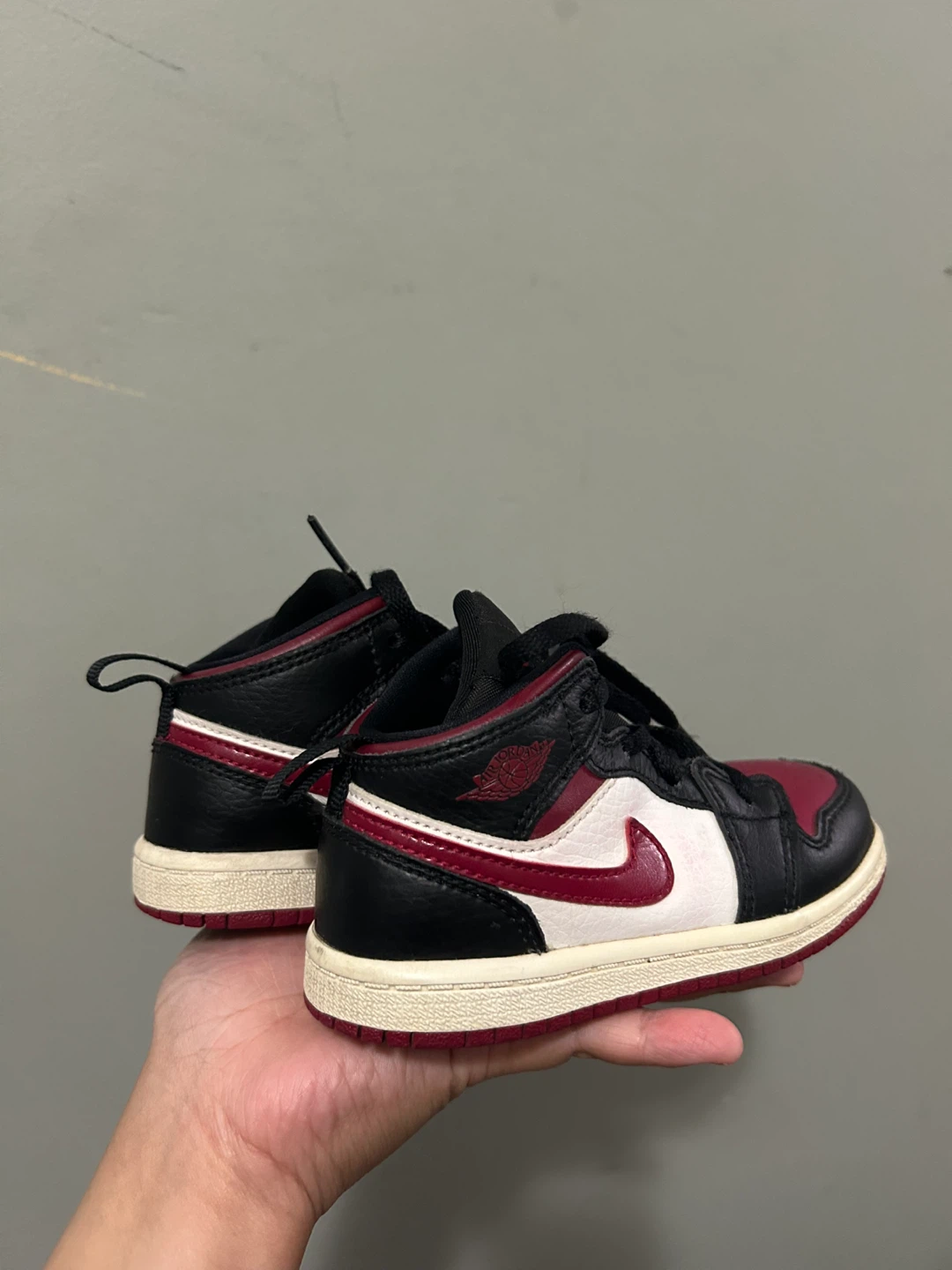 Nike Air Jordan 1 Mid Toddler Shoes Size 8C - photo 2