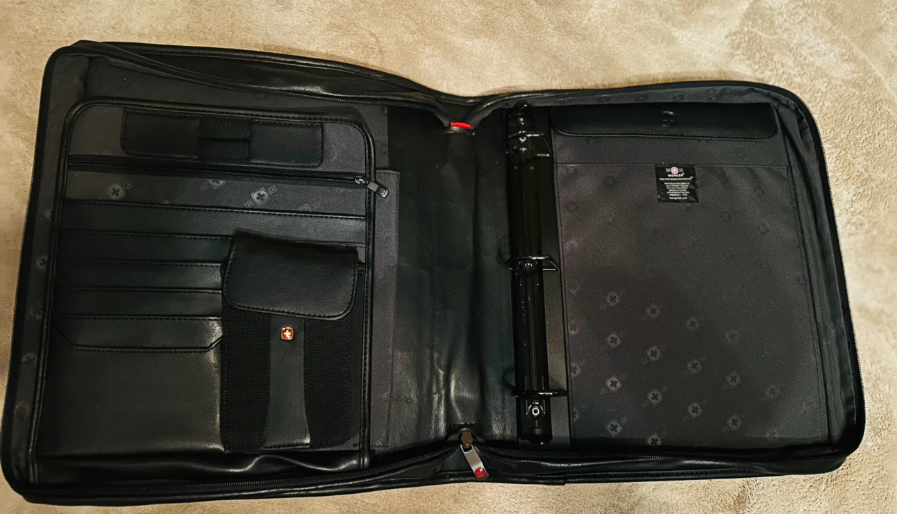 Wenger Black Presentation Folio - photo 4