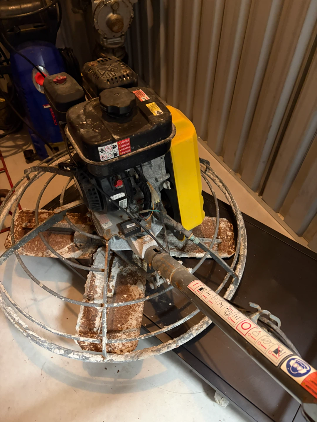 Wacker Neuson Concrete Power Trowel - photo 3