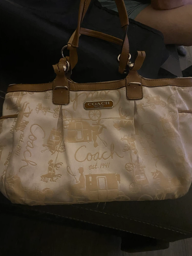 Coach Horse and Carriage Tote Bag