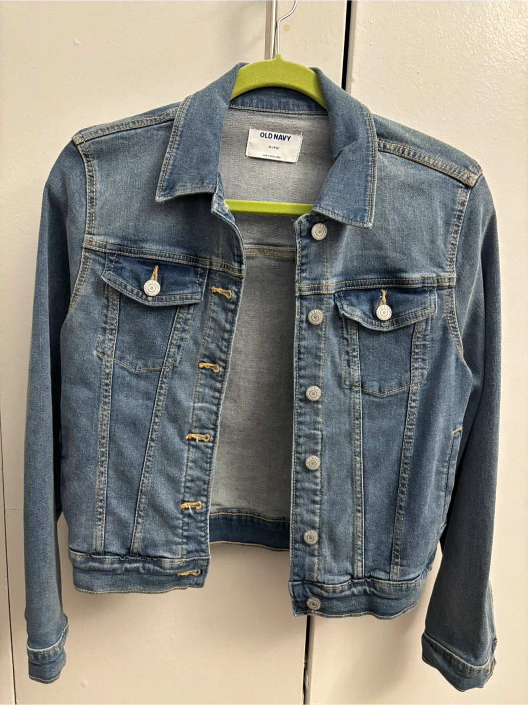 Old Navy Denim Jacket Size XL
