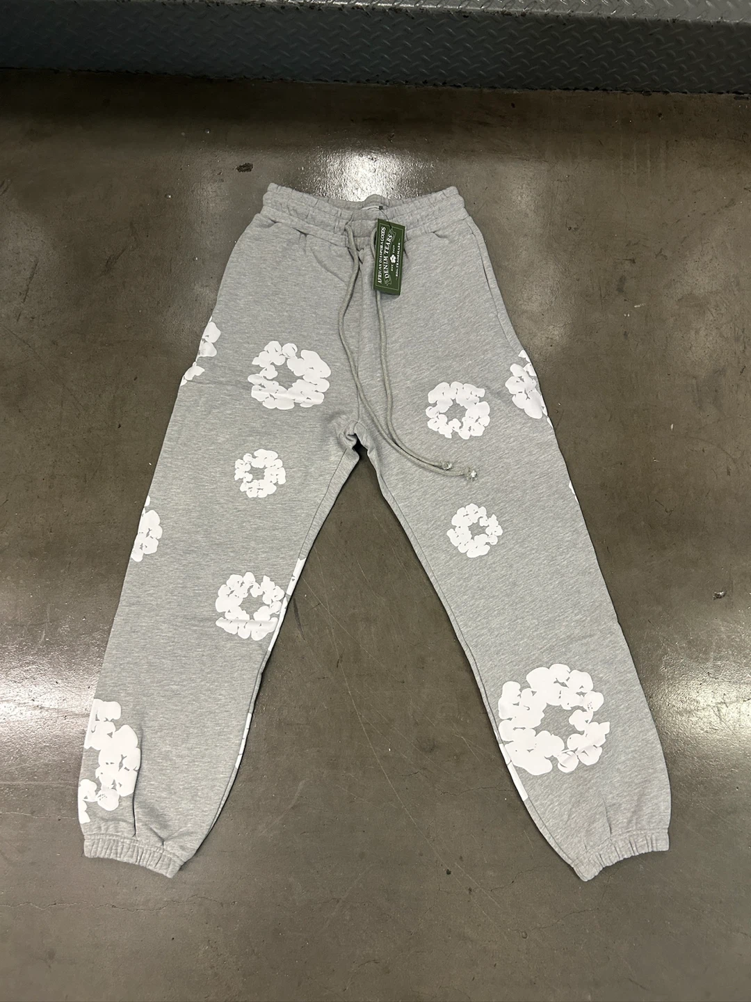 Denim Tears Cotton Wreath Sweatpants Gray