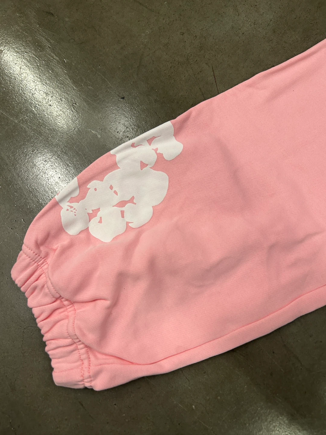 Denim Tears Cotton Wreath Sweatpants Pink - photo 4