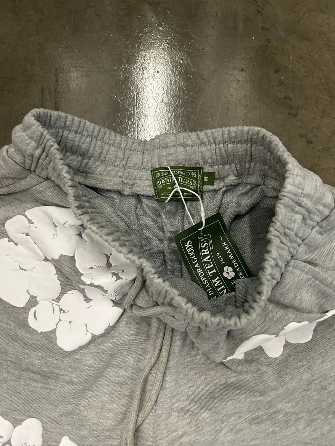 Denim Tears Cotton Wreath Shorts Gray - photo 2