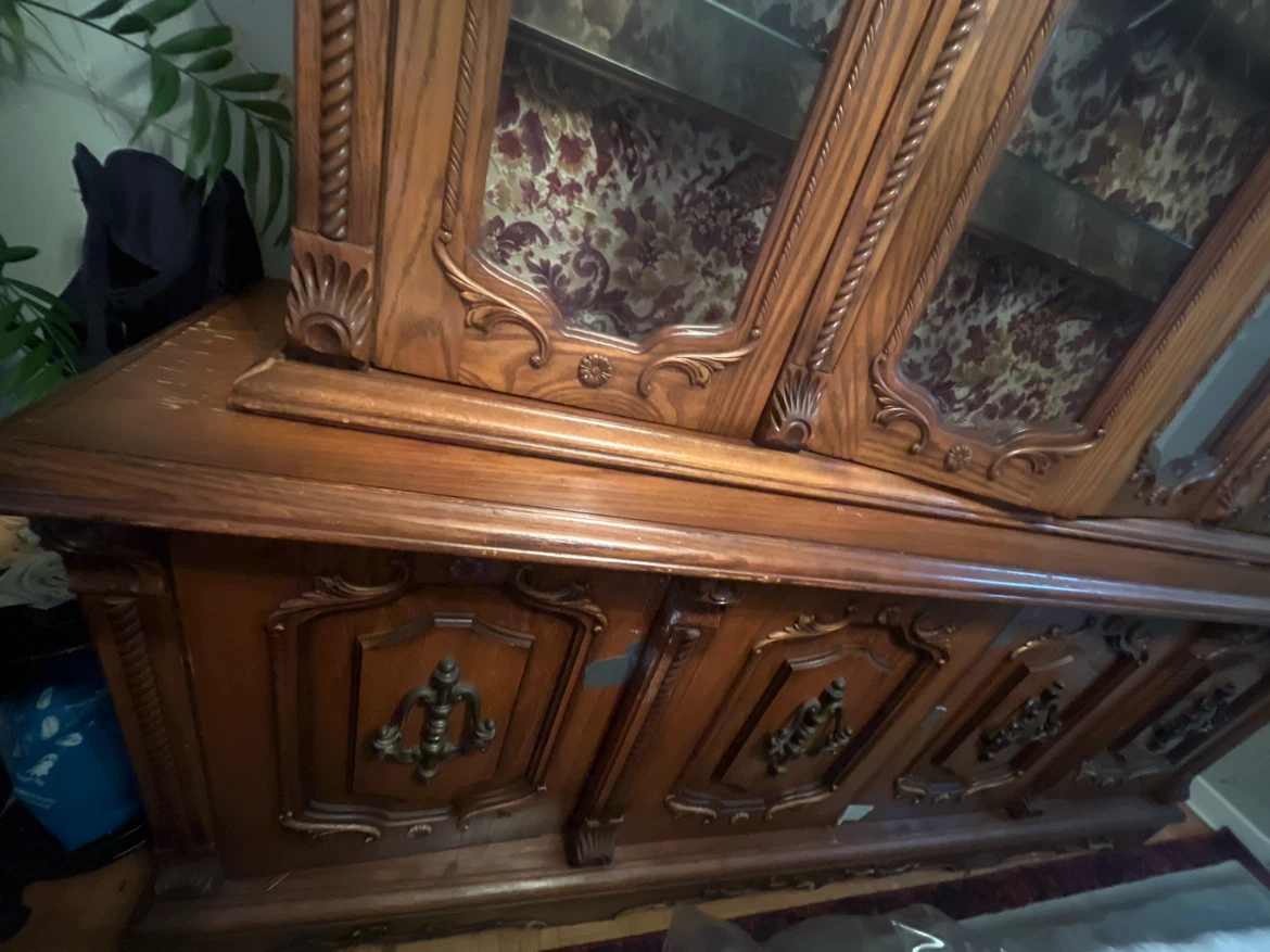 Vintage Oak China Cabinet - photo 3