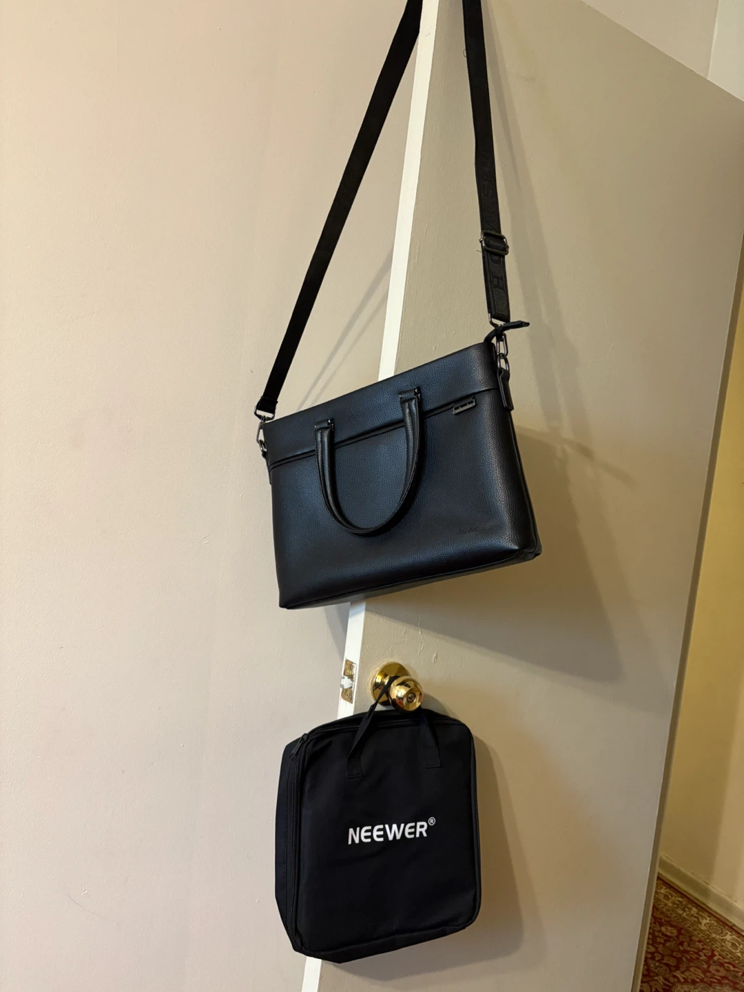 Black Laptop Briefcase with Shoulder Strap - photo 3