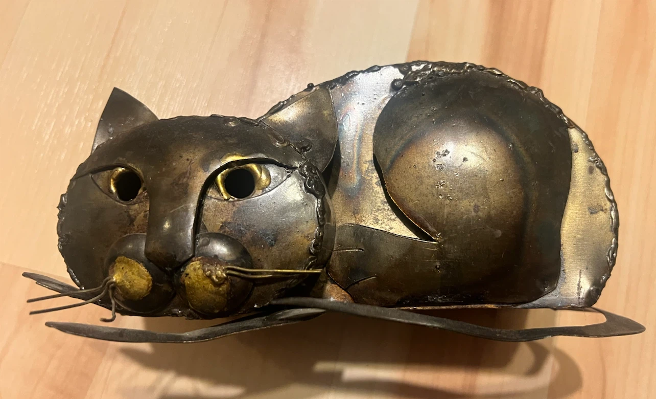 Metal Cat Sculpture