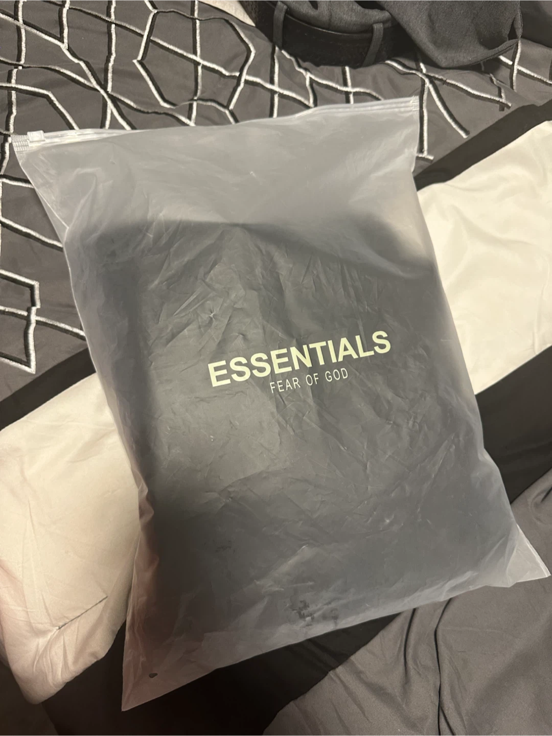 Essentials Fear of God Hoodie - Black - Size S