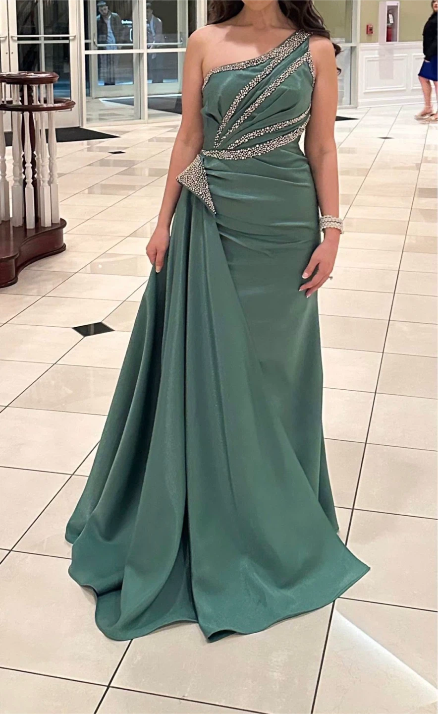 Green One-Shoulder Evening Gown with Rhinestones