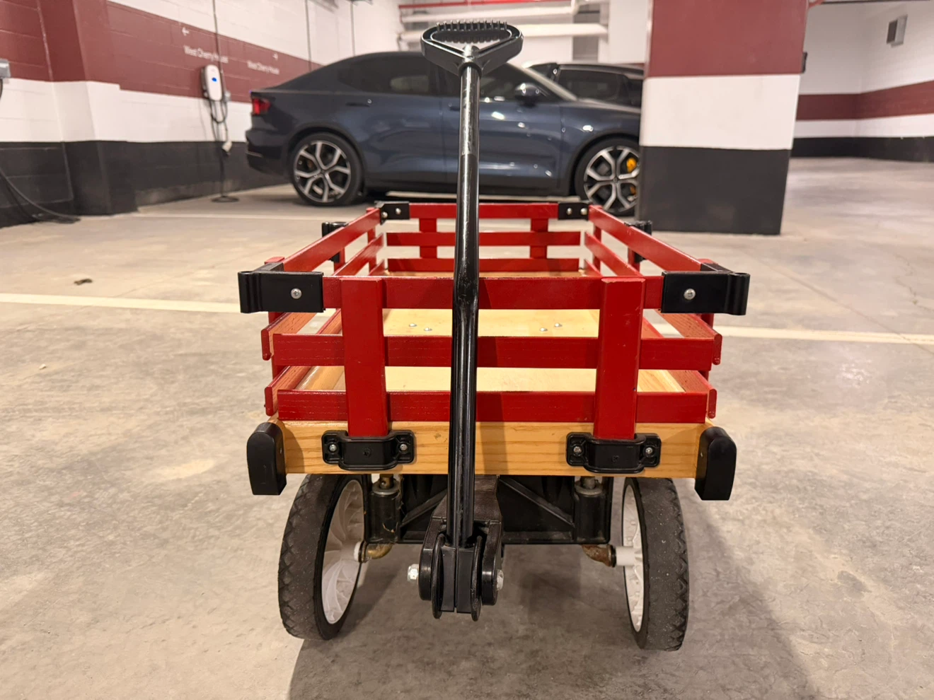 Red Wooden Express Wagon - photo 2