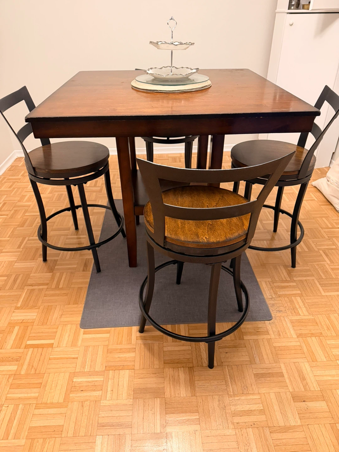 Counter Height Dining Table with 4 Swivel Stools - photo 2