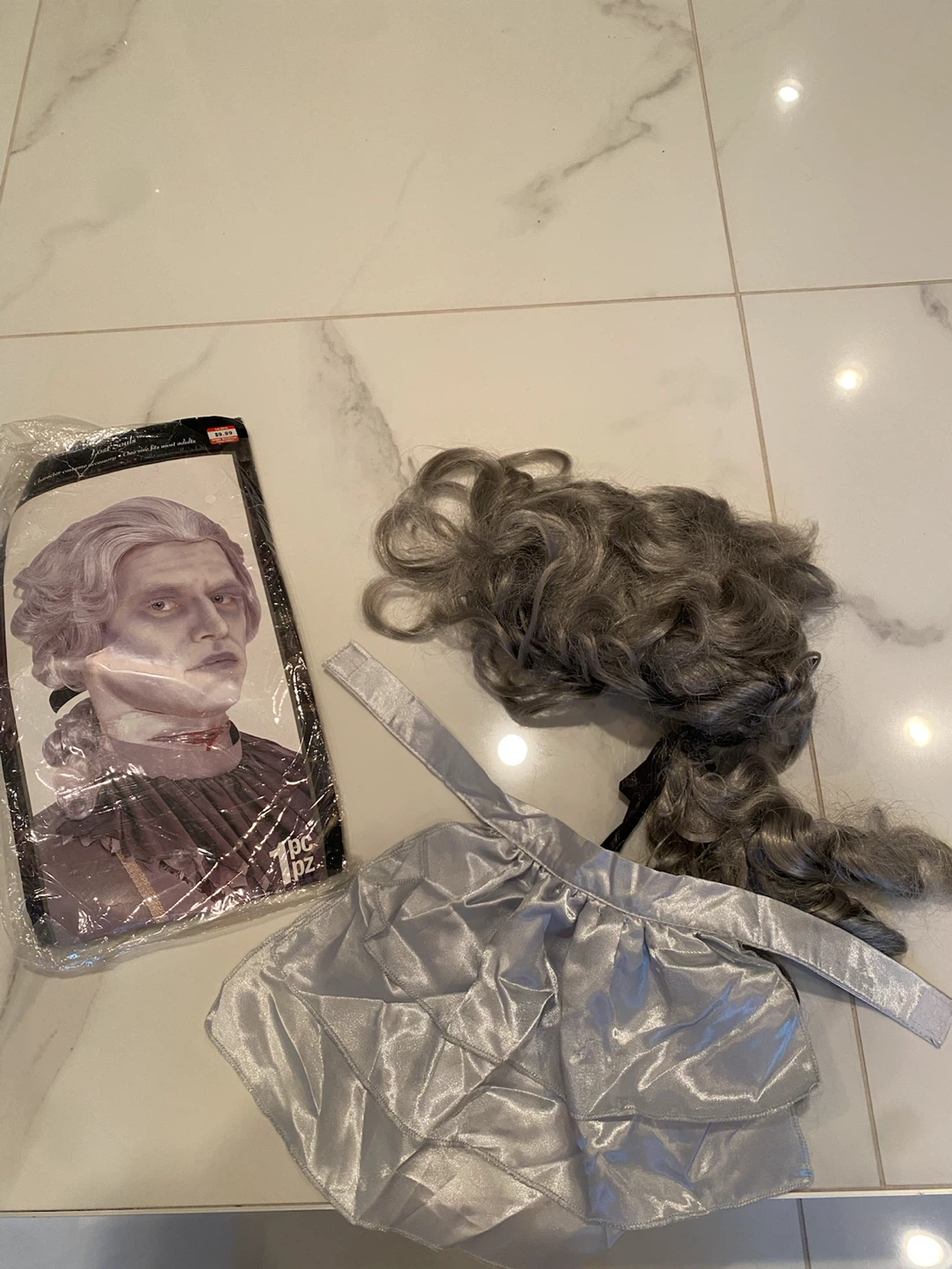 Lost Souls Colonial Costume Wig and Neckpiece