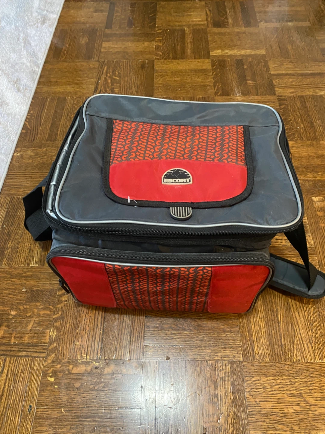 Escort Insulated Cooler Bag