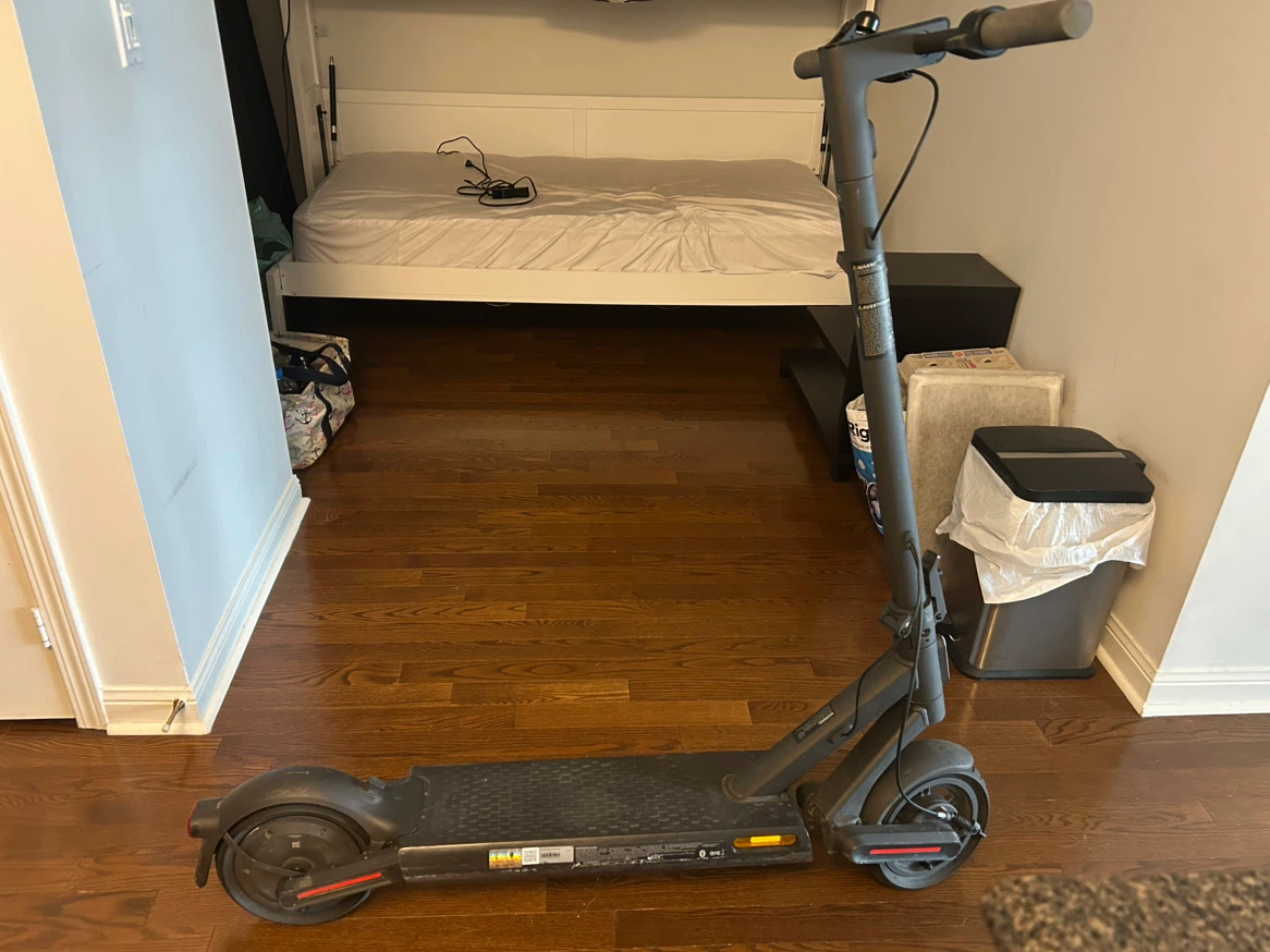 Navee S65C Electric Scooter - photo 2