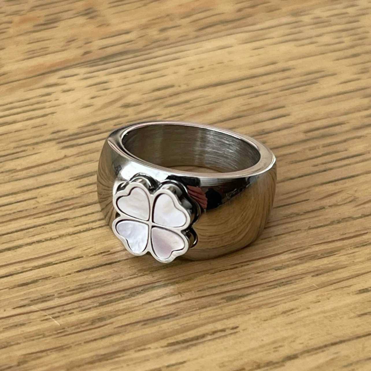 Four-leaf clover stainless steel ring (size 6) - Good luck - photo 2