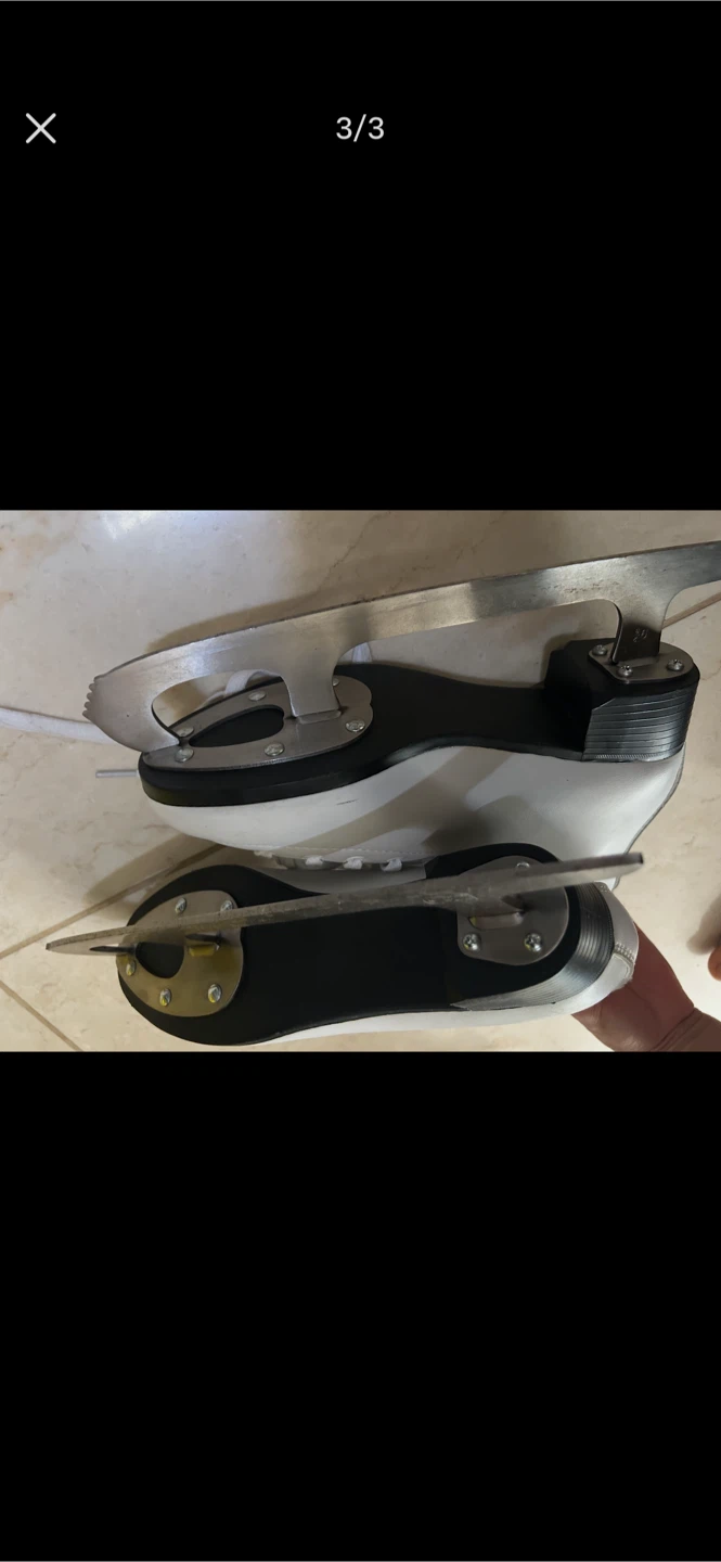 Winnwell Figure Skates Size 6 US - photo 2