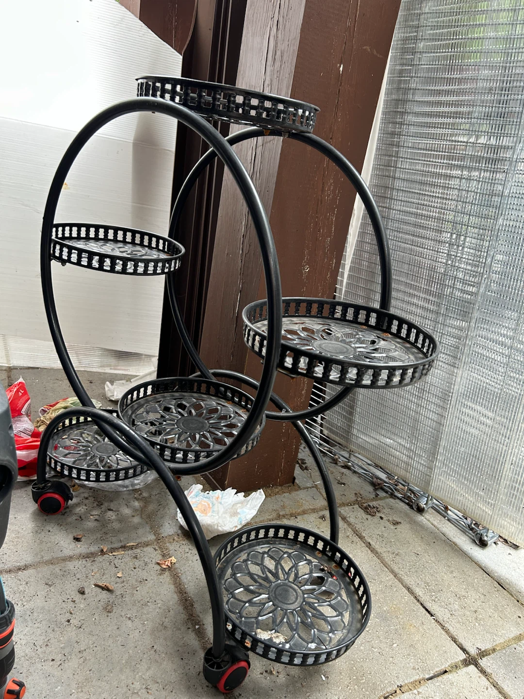 Black Metal Plant Stand with 5 Tiers