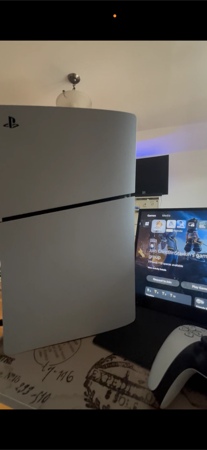 PlayStation 5 Slim Console and oled screen monitor - photo 2