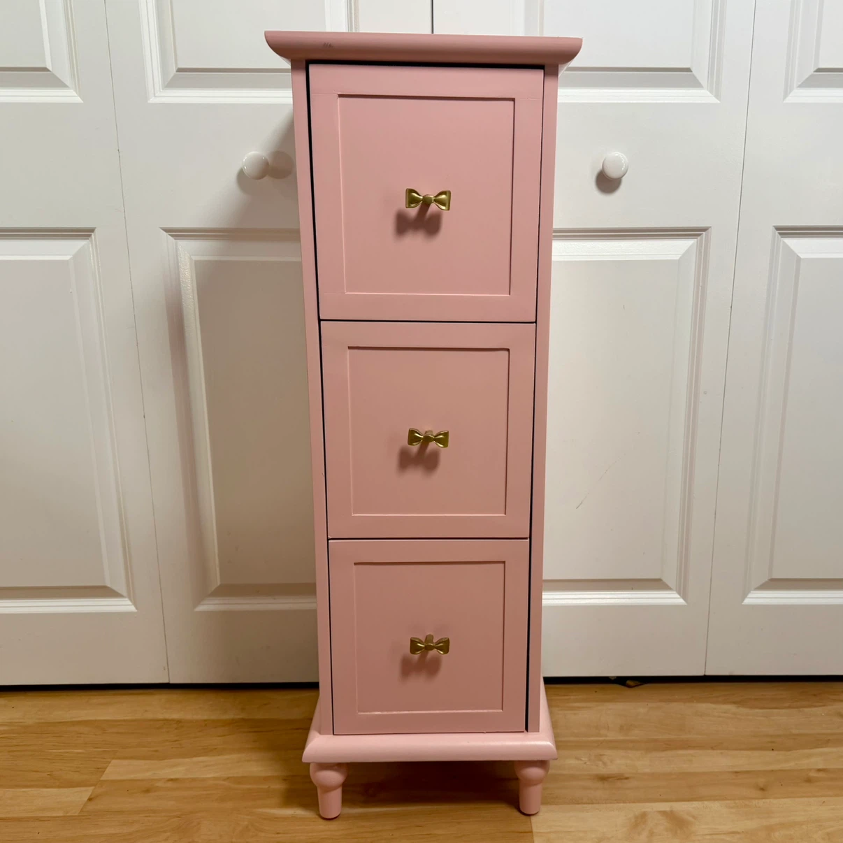 Pink 3 Drawer Dresser with Bow Knobs
