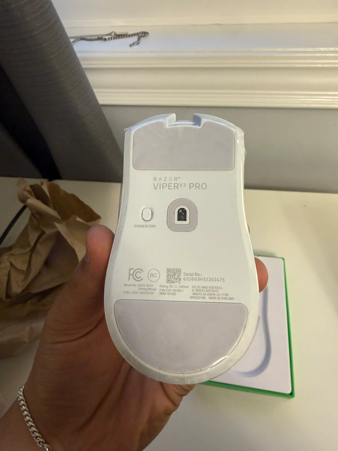 Razer Viper V3 Pro White Edition Wireless Gaming Mouse - photo 2