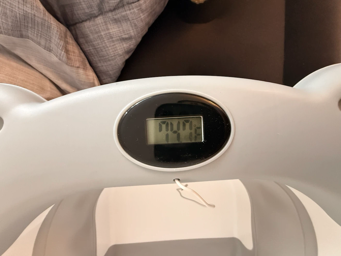 Collapsible Baby Bathtub with Temperature Display - photo 3