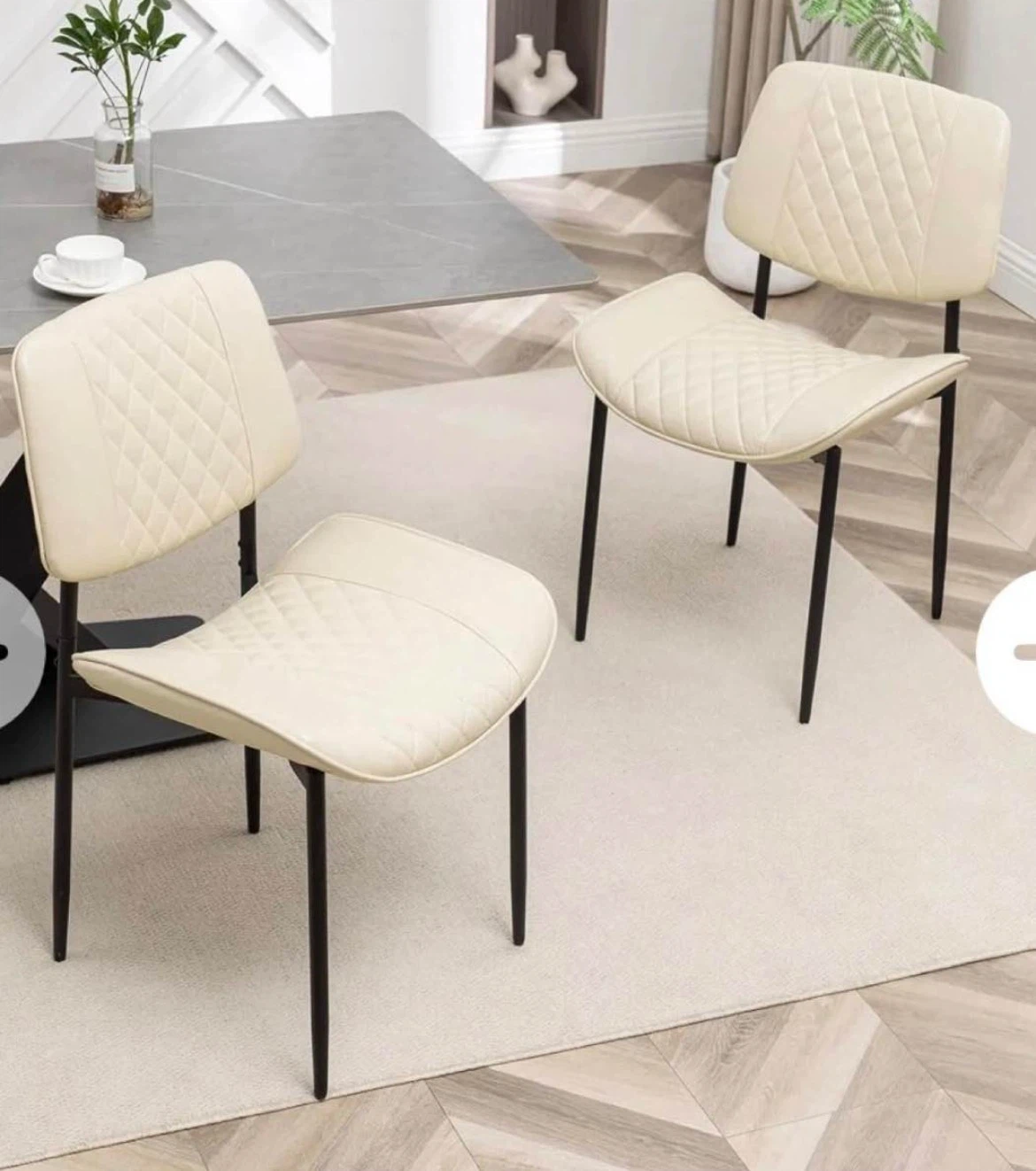 Brand New 5-Piece Dining Set – Includes 1 table + 4 beige chairs
