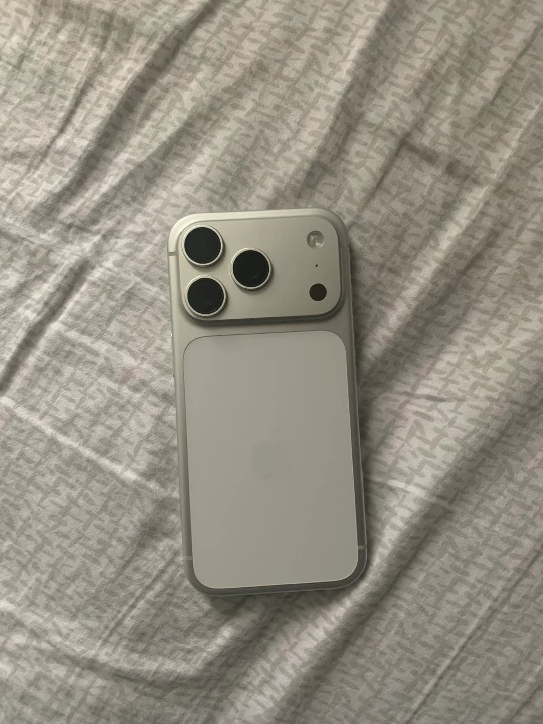 IPHONE 17 PRO SILVER 256GB