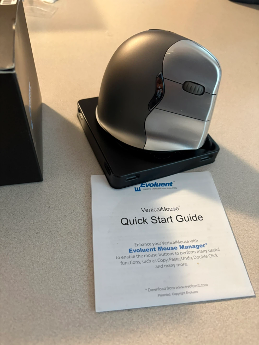 Evoluent VerticalMouse 4 Right Handed Wired Mouse - photo 3