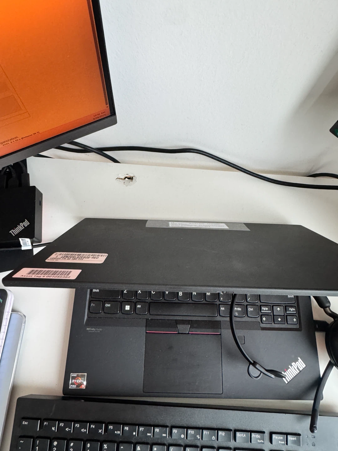 Moving Sale – Study Desk & Office Chair - photo 3