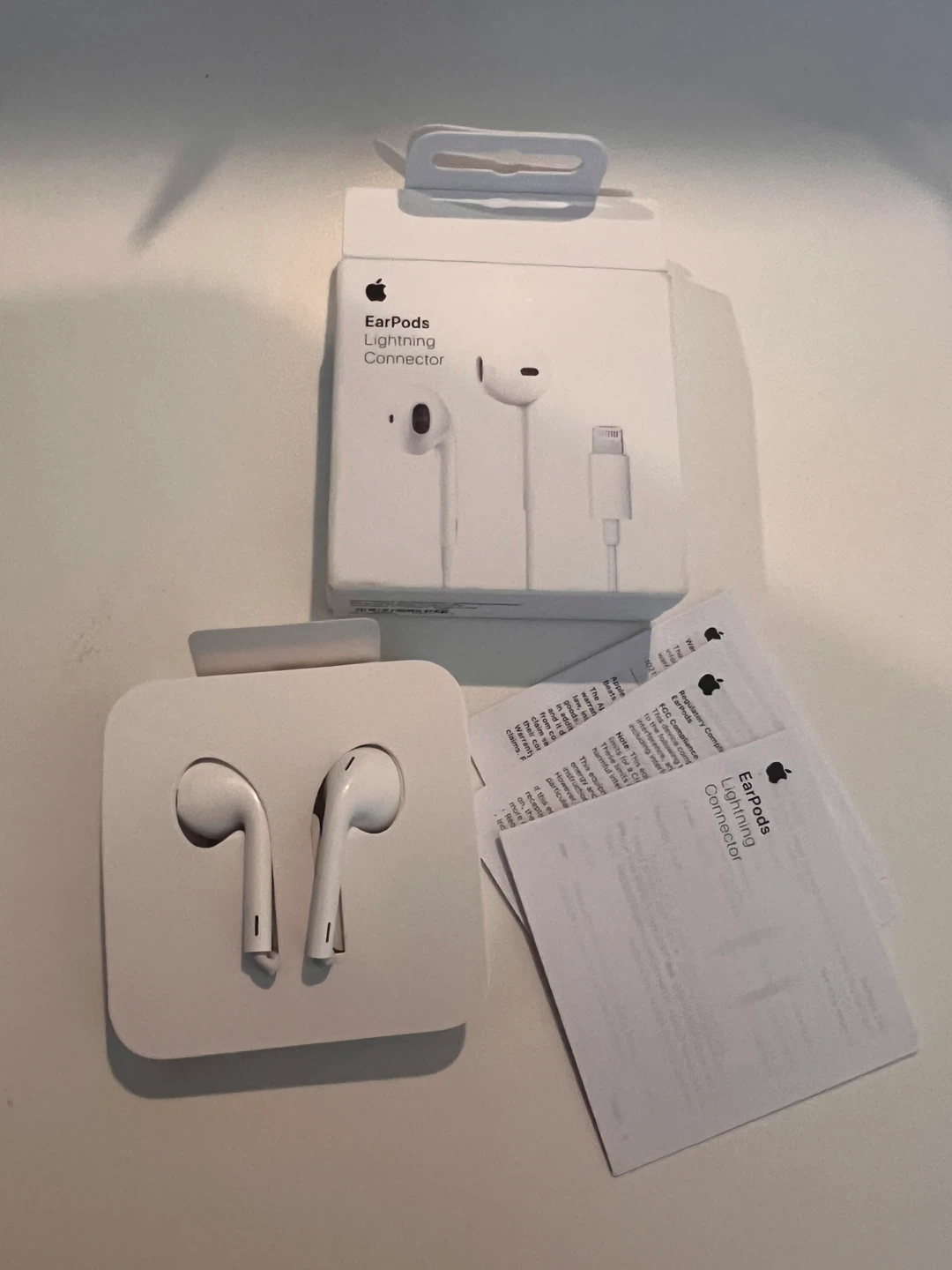 Apple EarPods - photo 2
