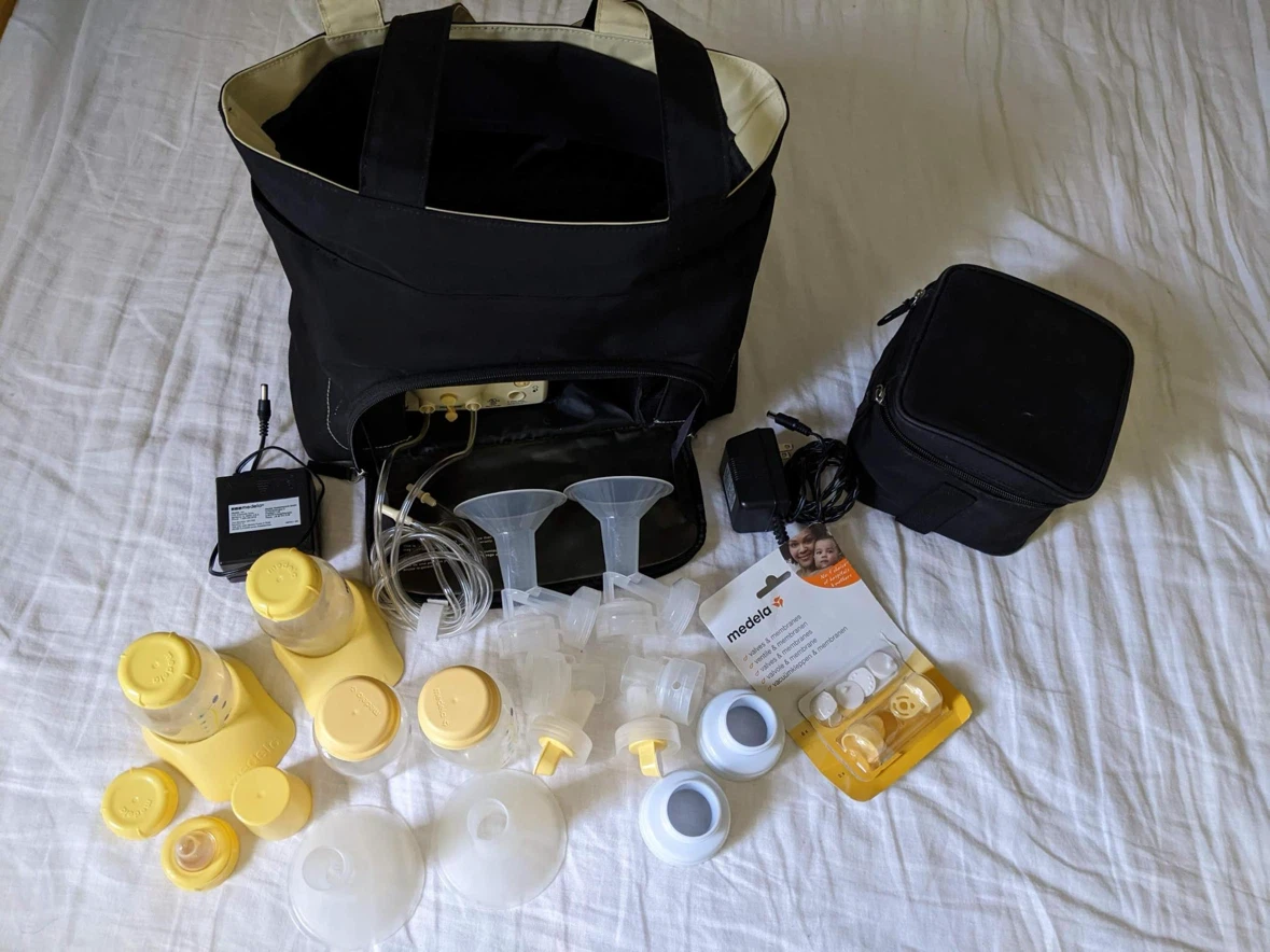 Medela Pump In Style Advanced Breast Pump Set