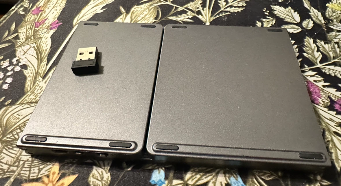 Foldable Bluetooth Keyboard with Touchpad - photo 4
