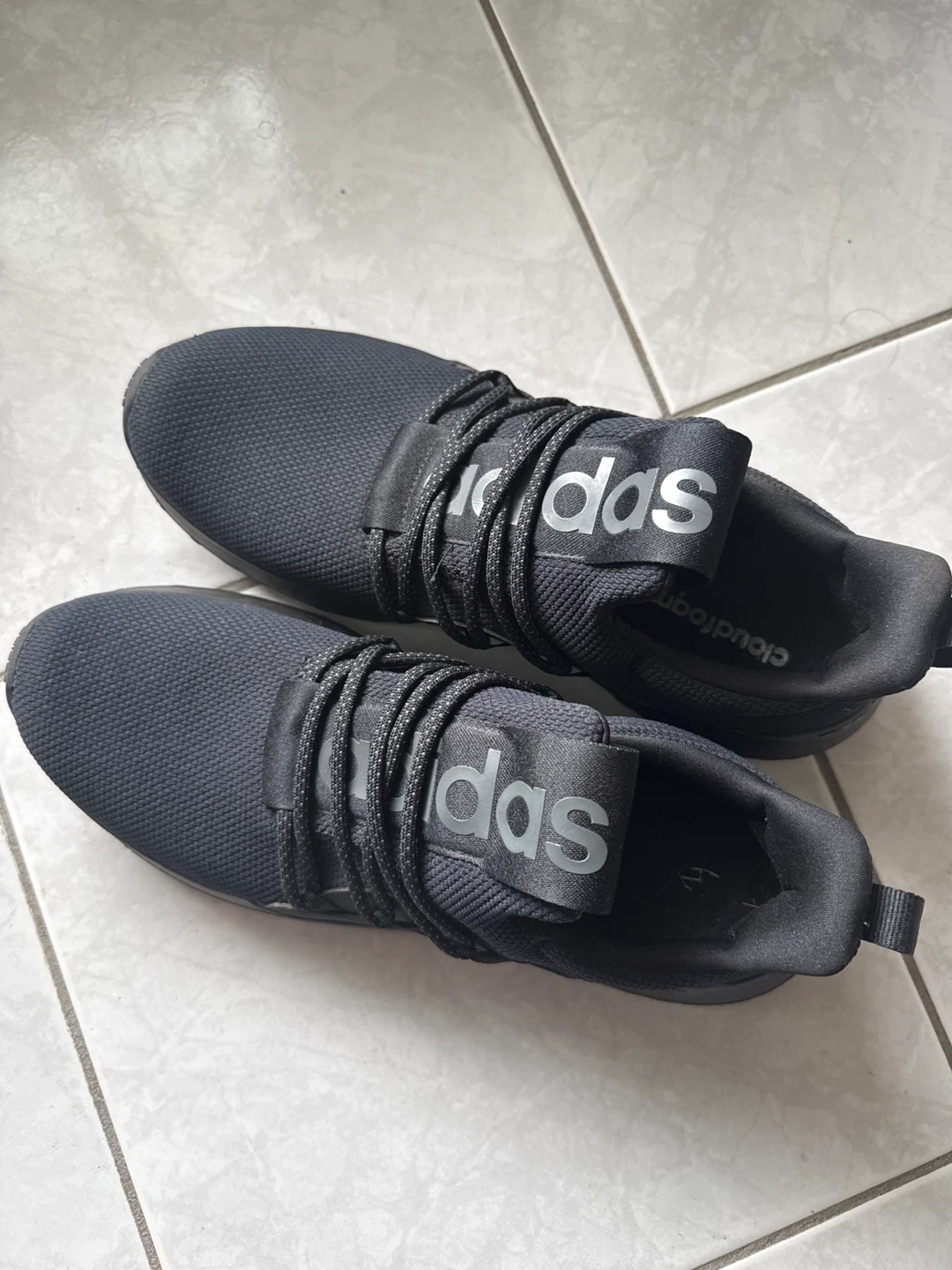Adidas Cloudfoam Men's Sneakers Size 12