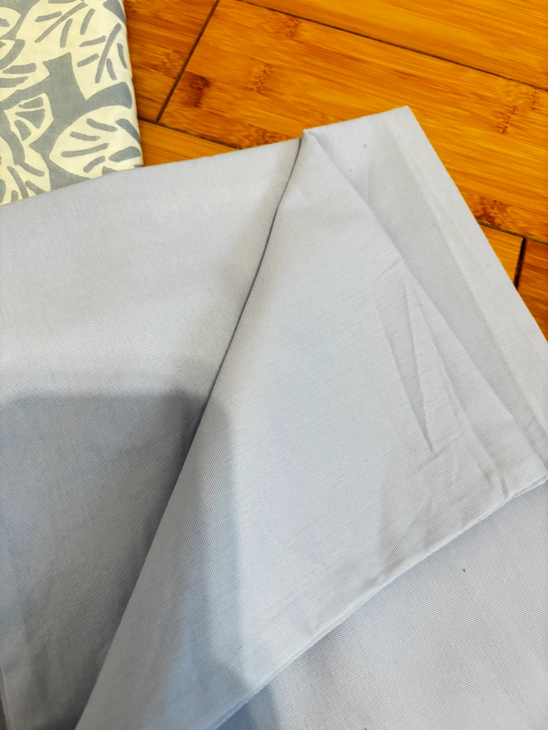 Set of Two Pillowcases & bed sheet - photo 4