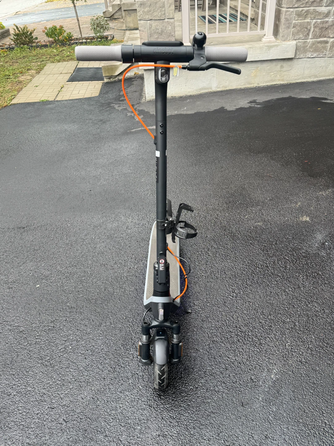 Segway E2 Plus II scooter (NEED GONE) - photo 3