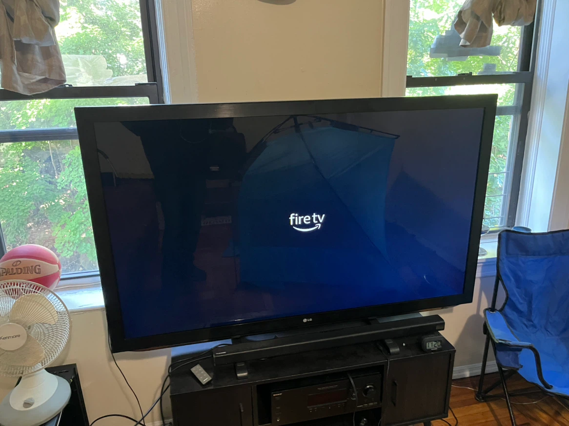 LG Smart Television - photo 2