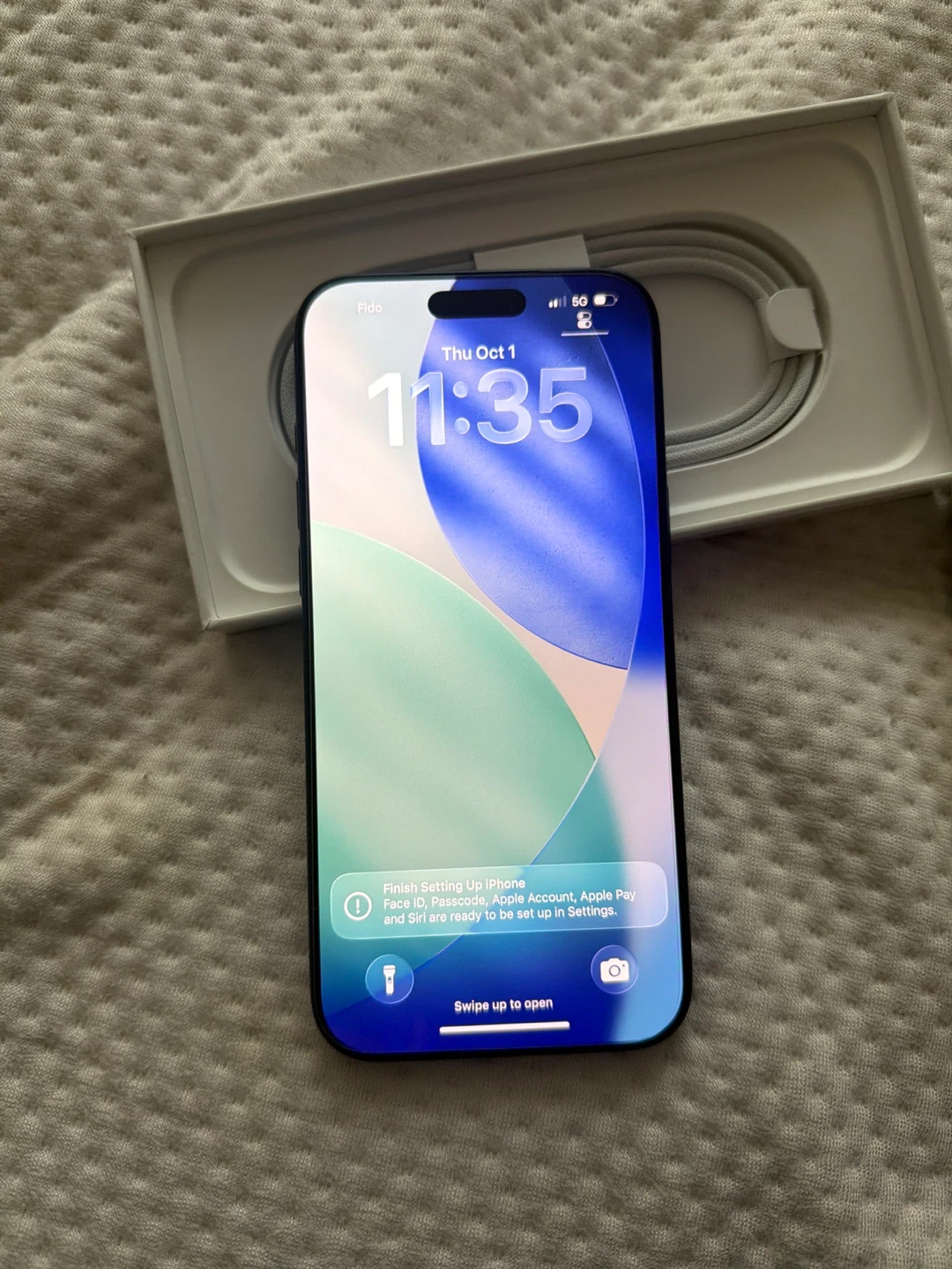 Apple iPhone 17 pro max - photo 2